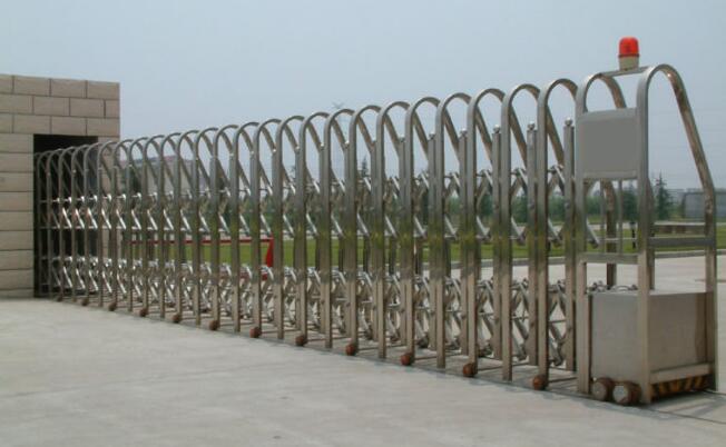 ���̰���